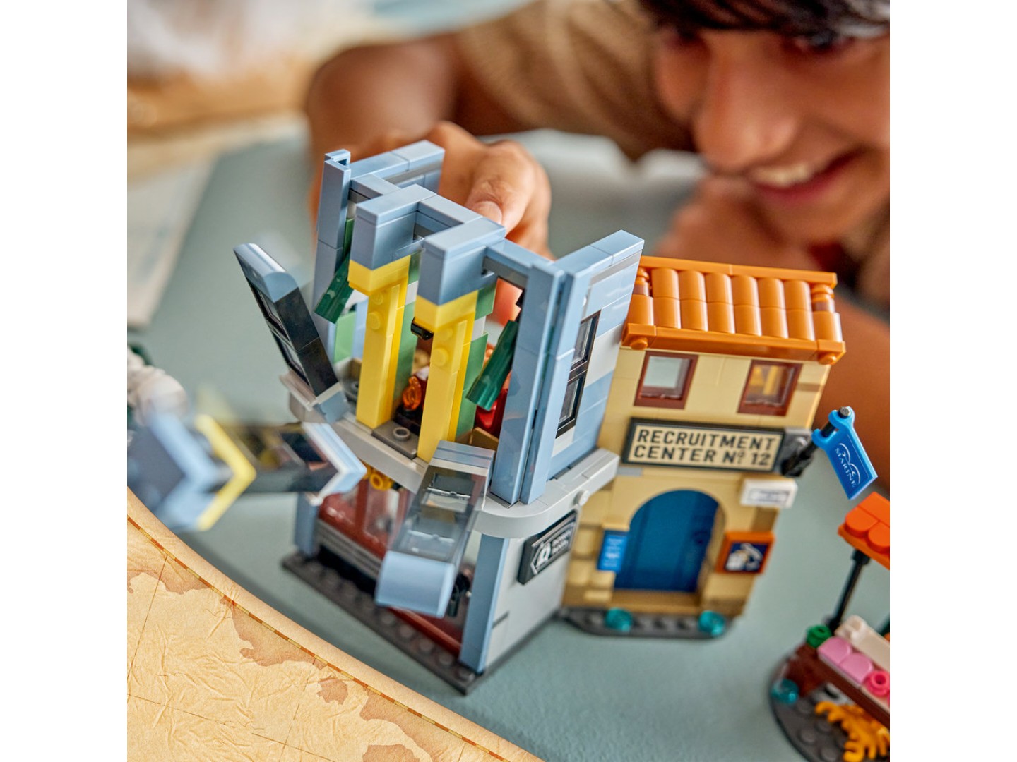 Конструктор LEGO ONE PIECE Сутичка з капітаном Смокером (75642) — фото 8