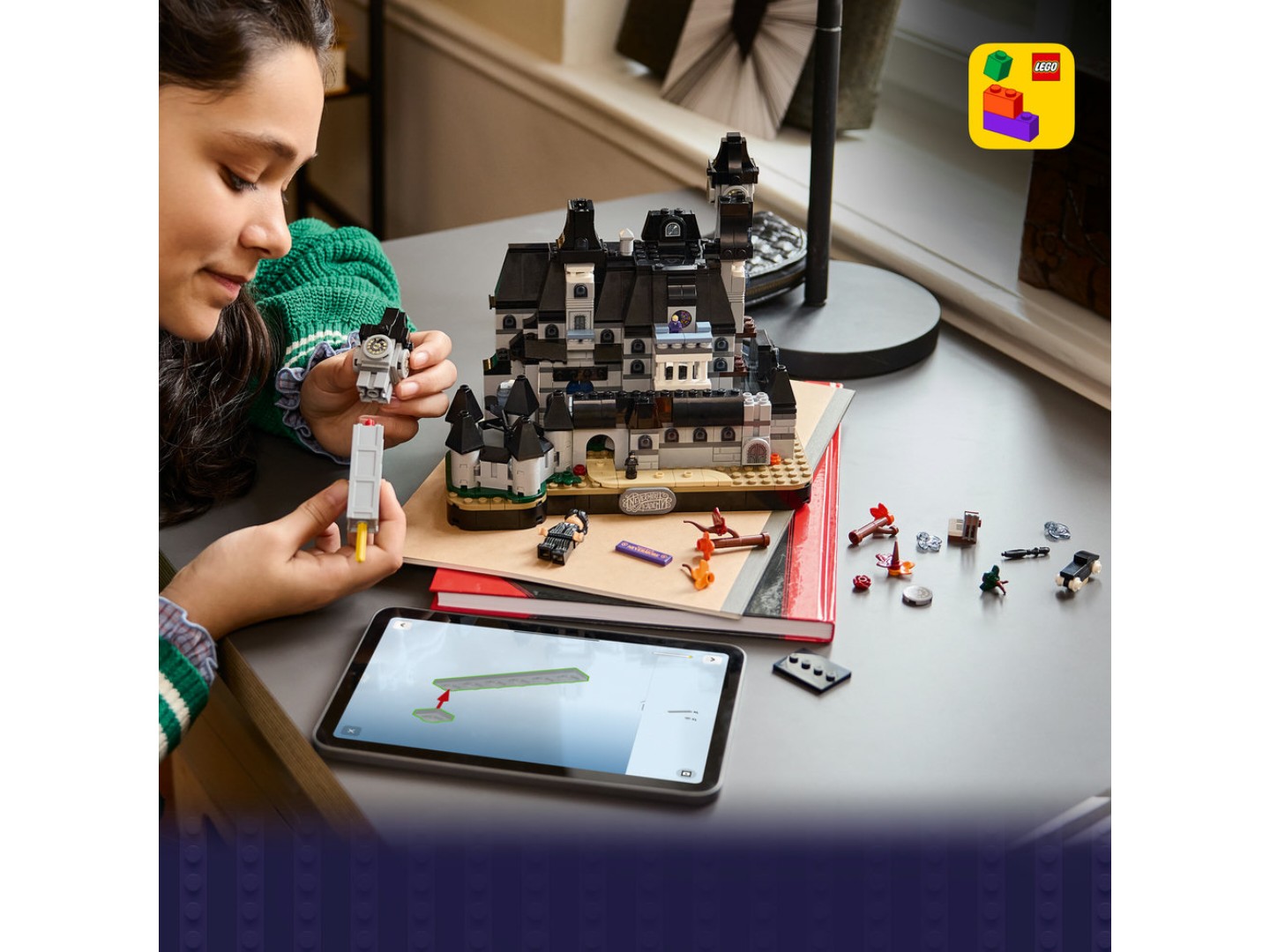 Конструктор LEGO Wednesday Академія «Невермор» (76788) — фото 5