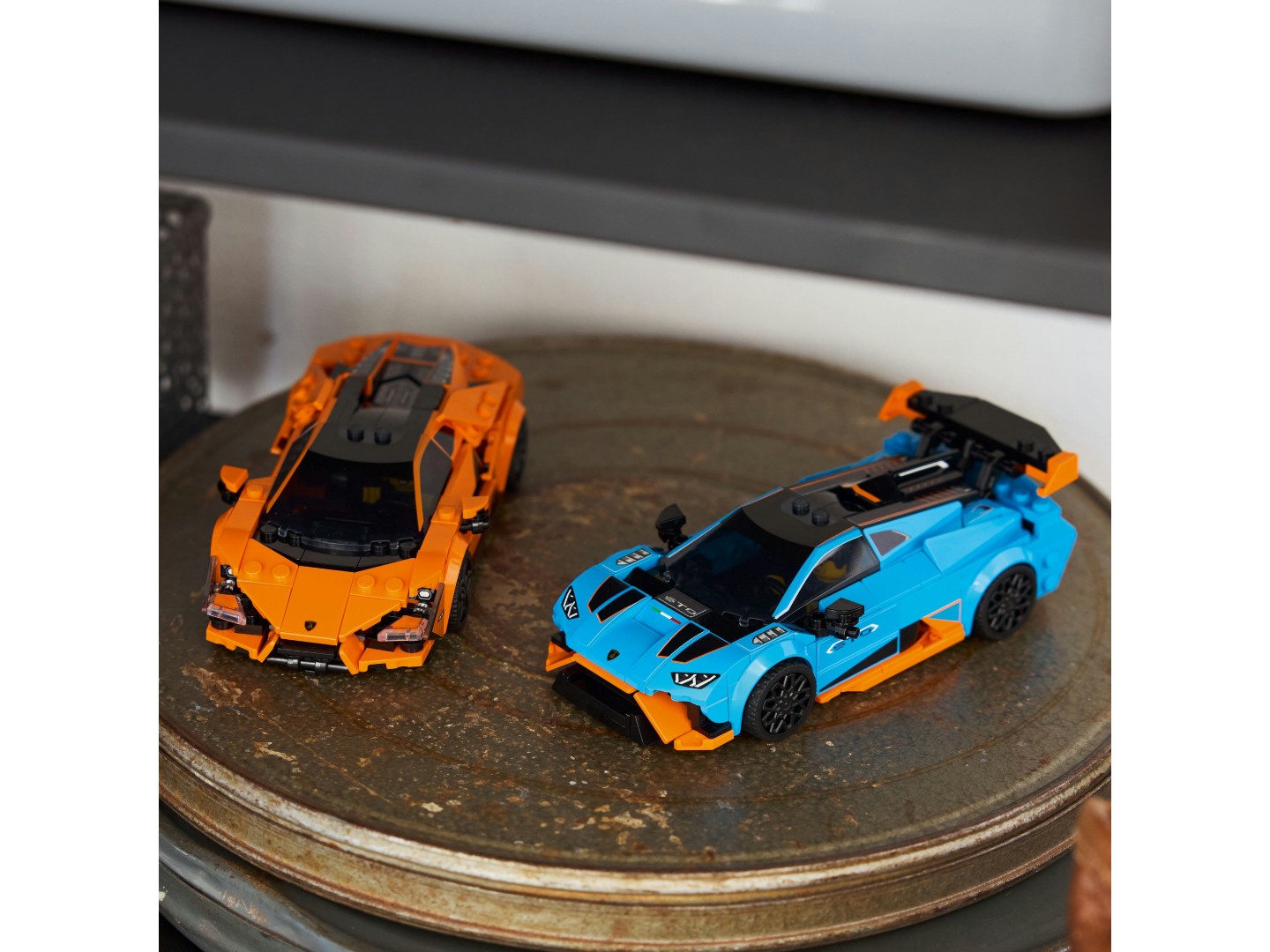 Конструктор LEGO Speed Champions Lamborghini Revuelto та Huracán STO (77238) — фото 5
