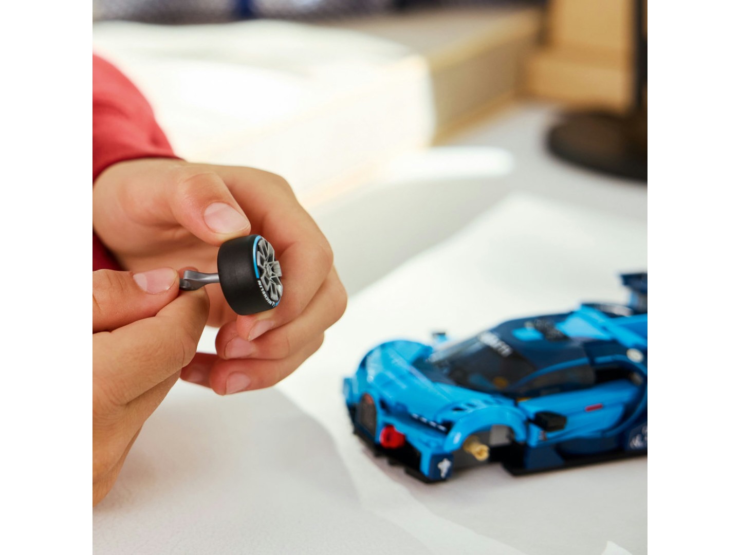 Конструктор LEGO Speed Champions Спортивний автомобіль Bugatti Vision GT Hyper (77253) — фото 6
