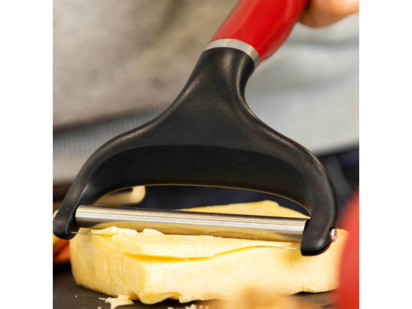 Ніж для сиру KitchenAid Coreline 20,3 см (KAG133OHERE) — фото 2