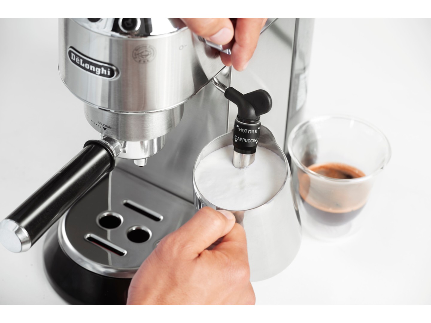 Кавоварка ріжкова Delonghi EC 685.M — фото 15
