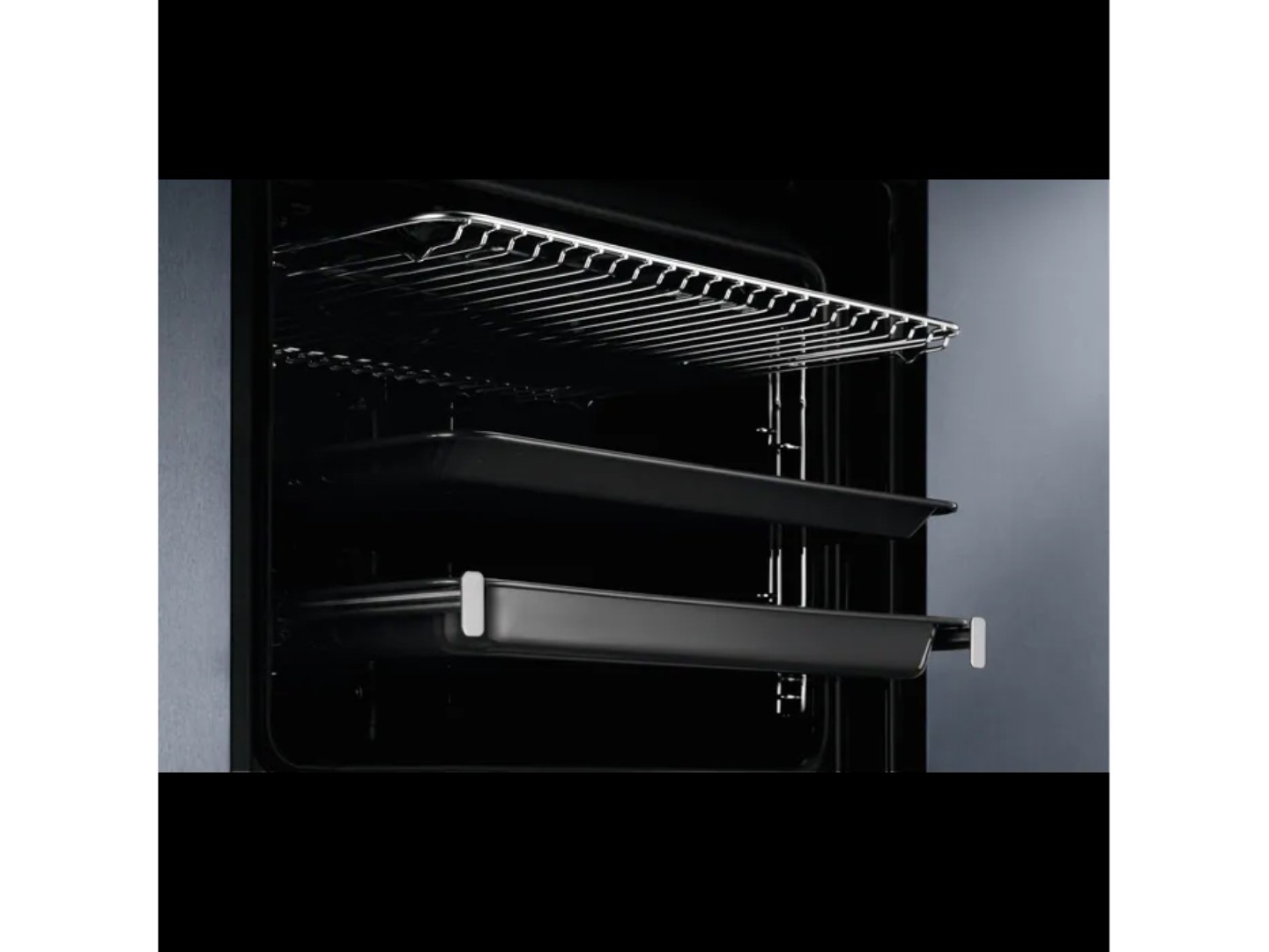 Духова шафа Electrolux EOF6P76BX — фото 5