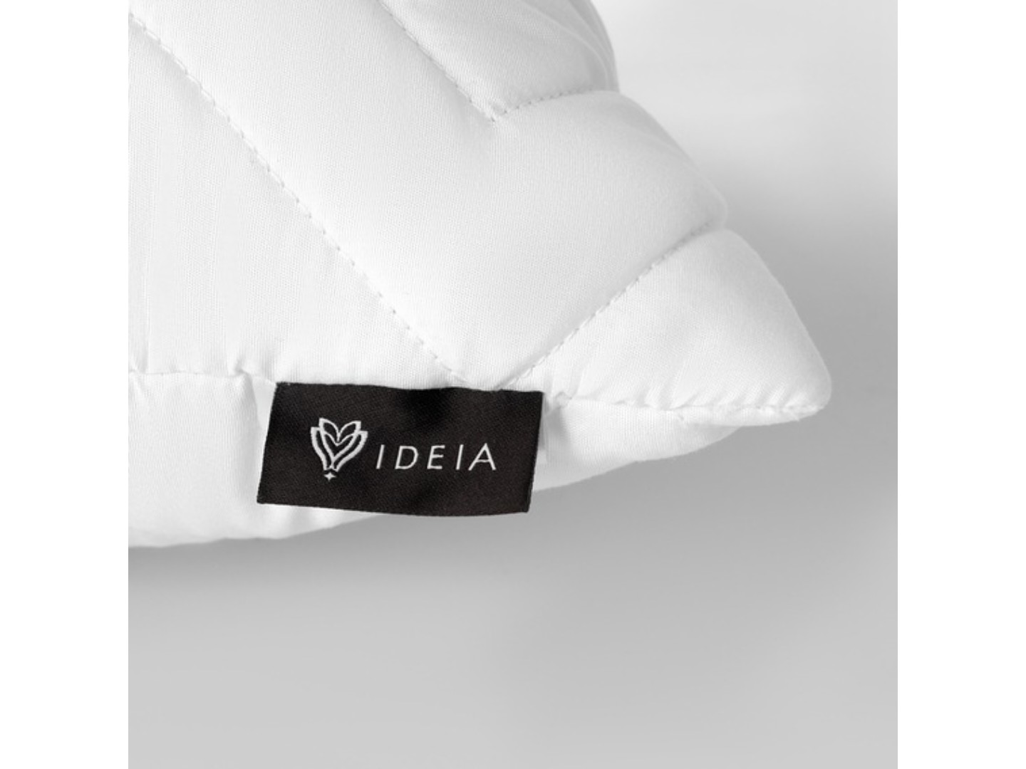 Подушка стандартна IDEIA NORDIC COMFORT 50х50 см чохол зі стібкою антиалергенне волокно (8-34688*001) — фото 5