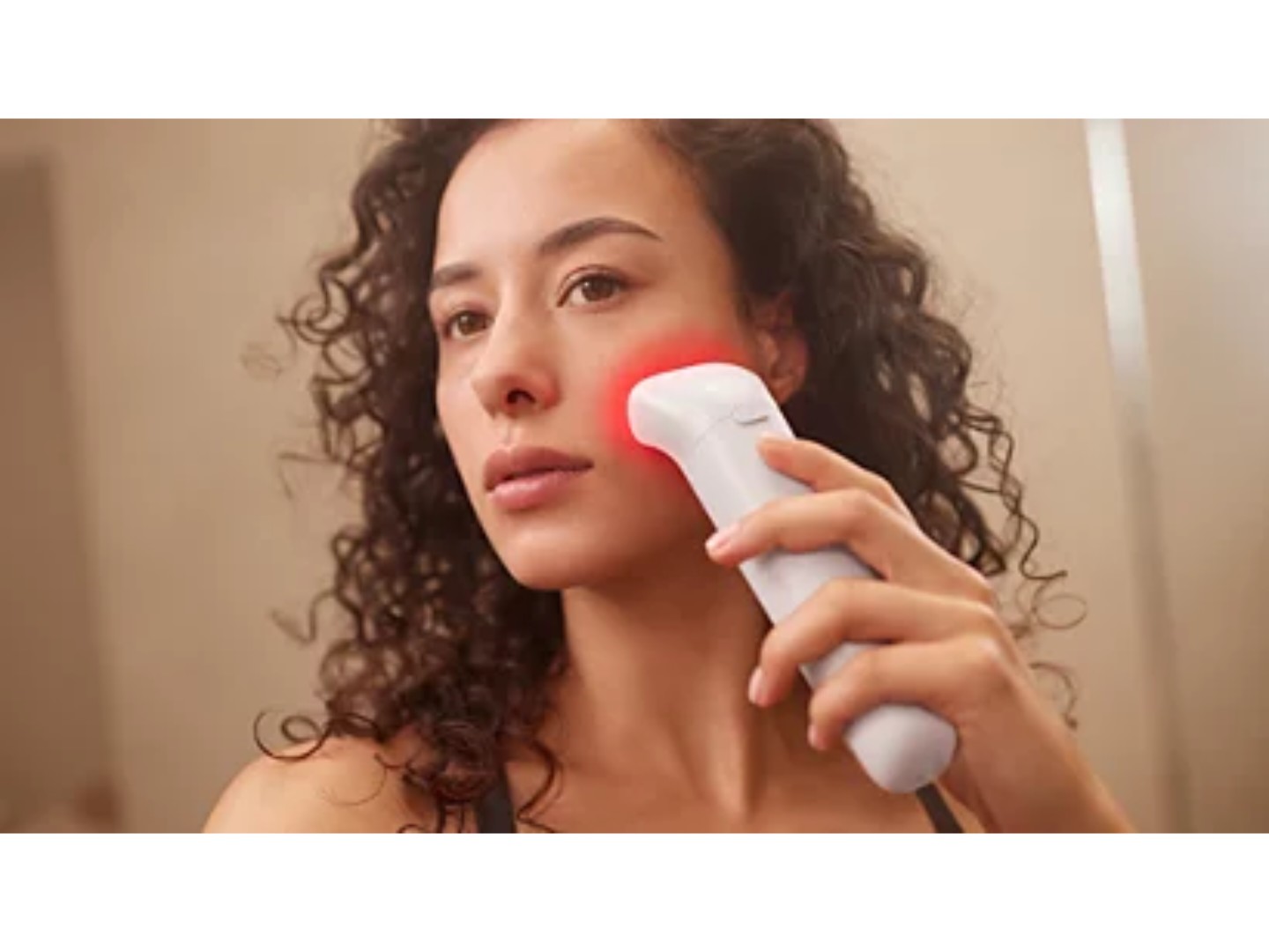 Мультифункціональний прилад для догляду за шкірою Philips з насадкою Skin LED BRE738/00 серії 9900 — фото 4
