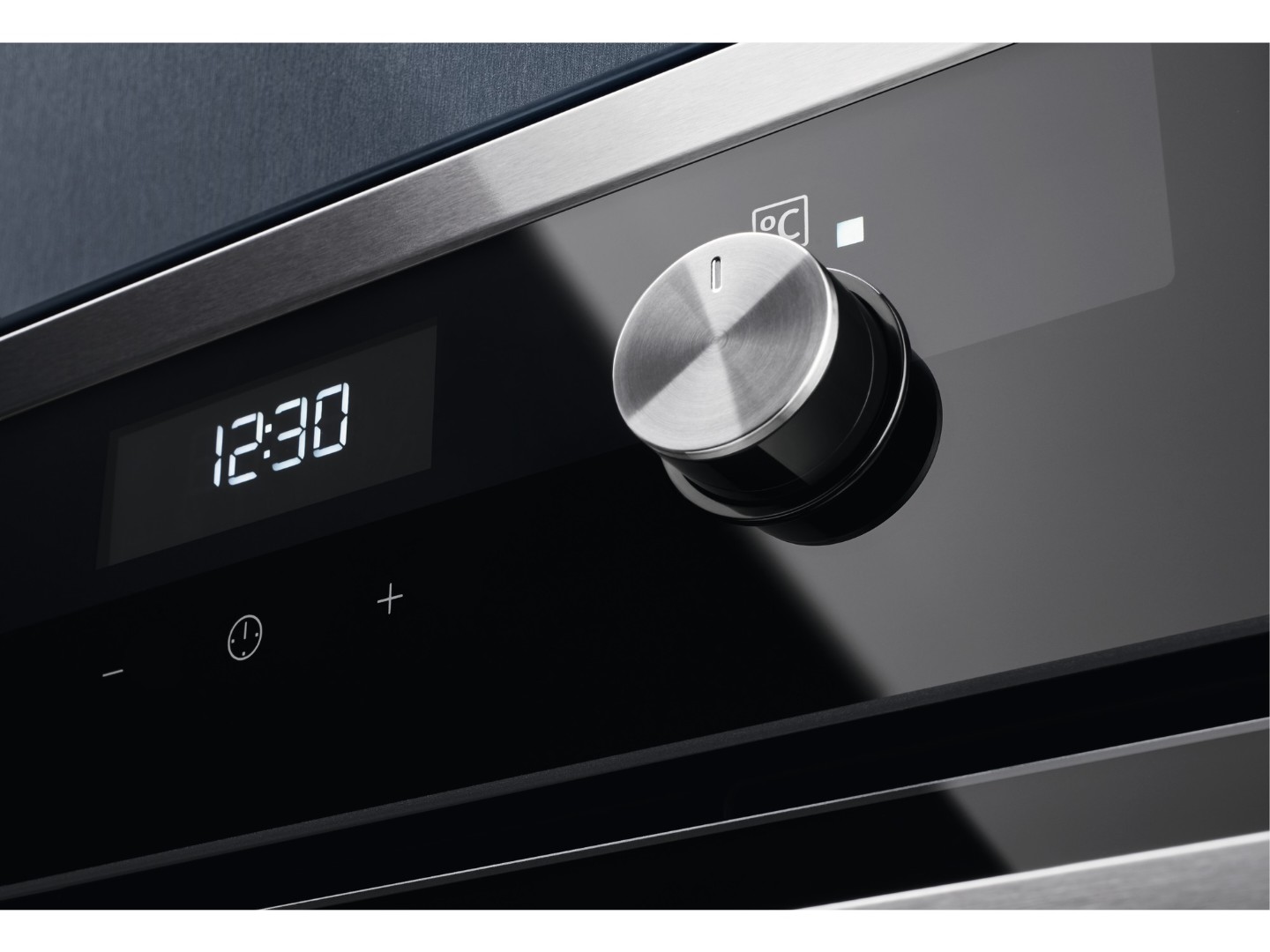 Духова шафа Electrolux KODEF75X2 — фото 4