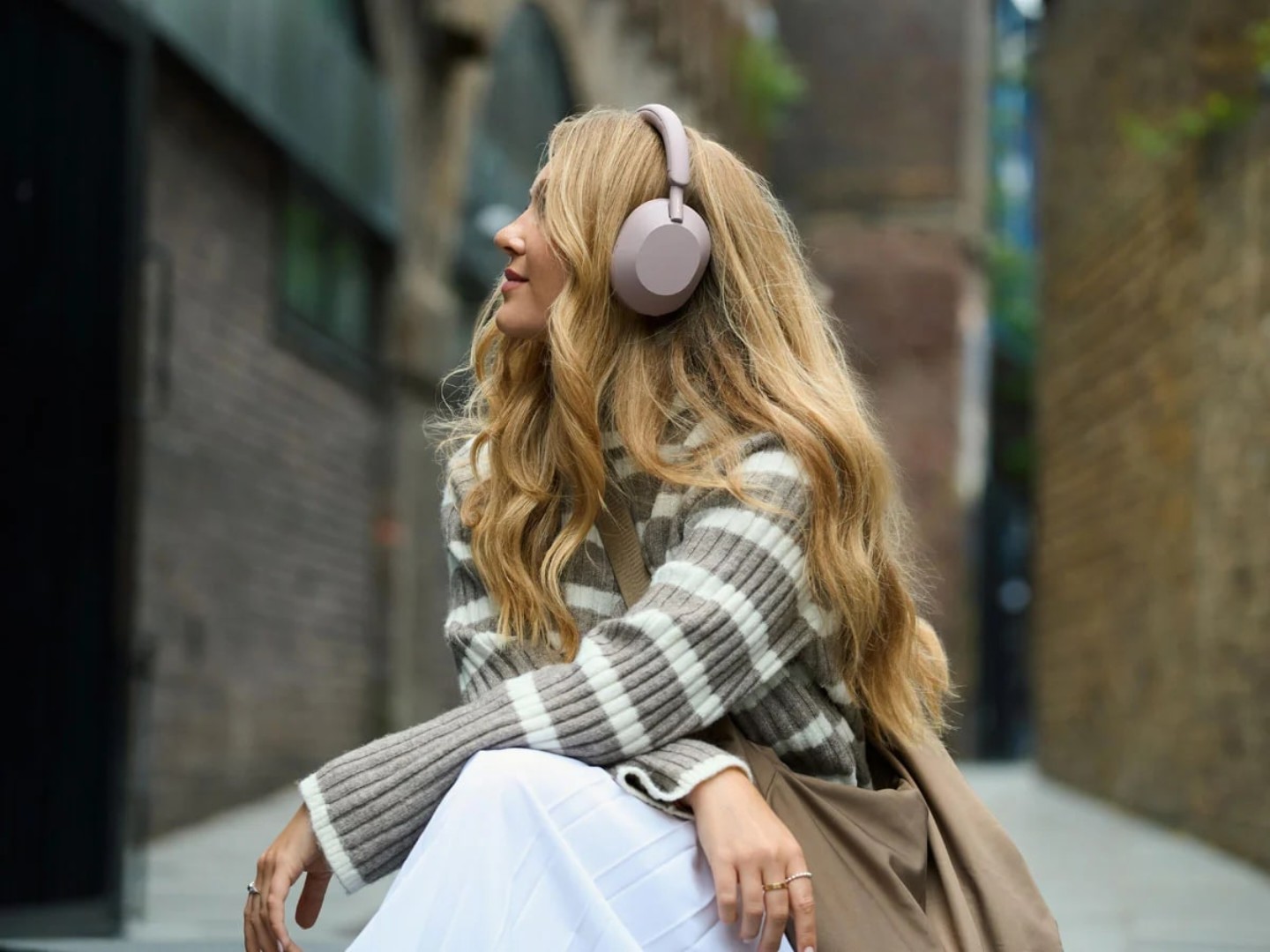 Навушники повнорозмірні бездротові Sony WH-1000XM5 Pink (WH1000XM5P.CE7) — фото 8