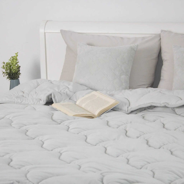 Фото - Ковдра всесезонна двоспальна ТЕП VELOUR 180х210 см Світло-сірий (1-04871_34484)