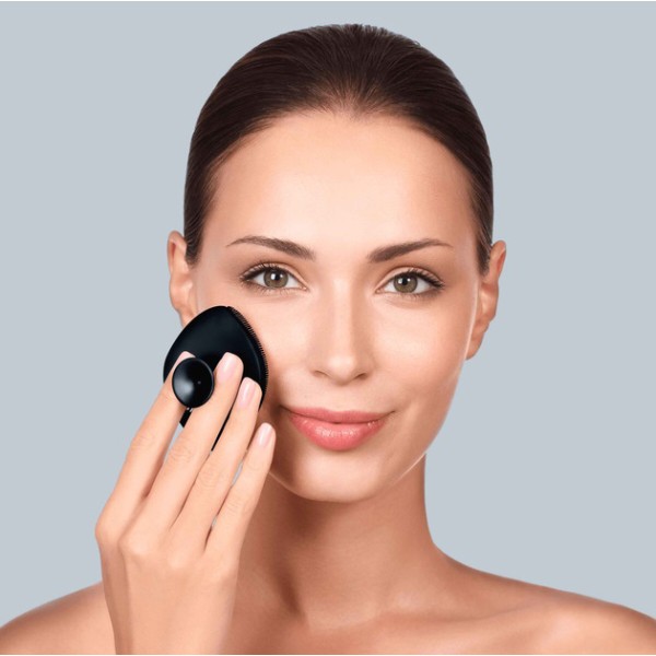 Фото - Щітка для чищення обличчя GESKE Facial Brush 4 в 1 чорний з тримачем (GK000038BK01)