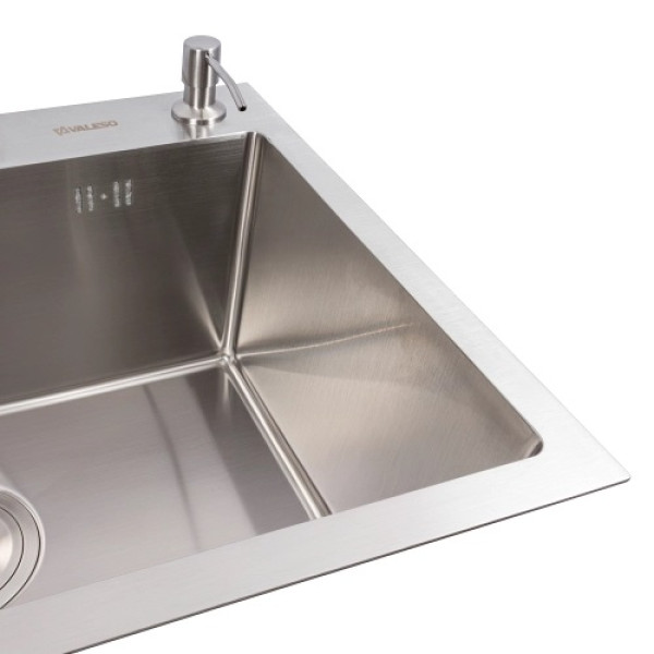 Фото - Мийка кухонна VALESO Handmade 65х43 нержавійка (3,0/0,8)