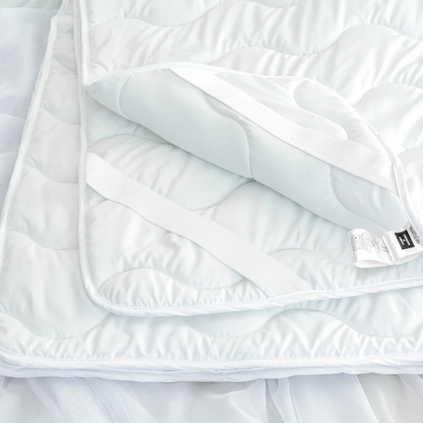 Фото - Наматрацник MirSon Eco Light №1712 EcoSilk White 150x200 см (2200002888301)