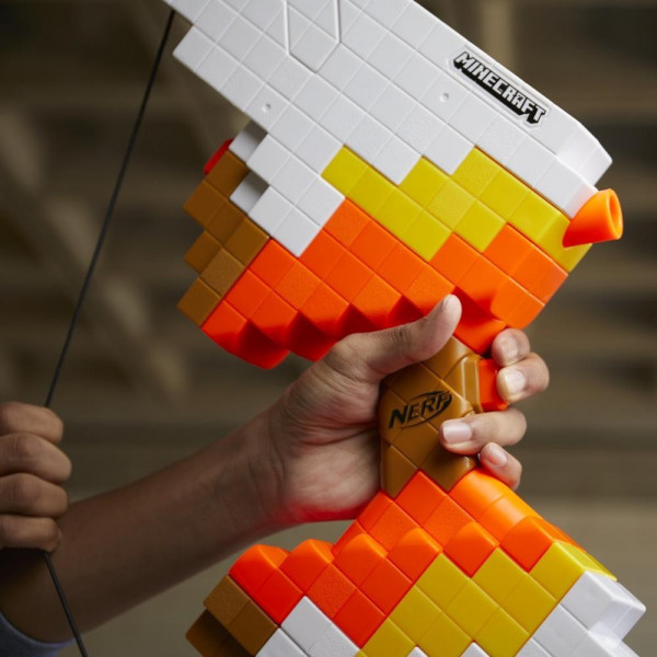 Фото - Бластер багатозарядний Hasbro NERF Сабревинг серії "Майнкрафт" (F4733)