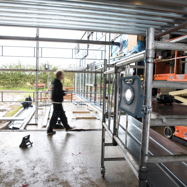 Фото - Фонарь SCANGRIP Nova 4 (Бер.02)