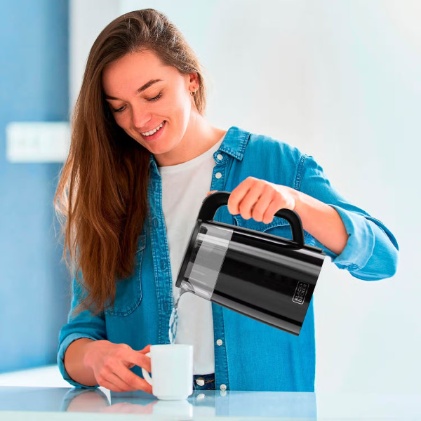 Фото - Електричний чайник Black&Decker BXKE2206E