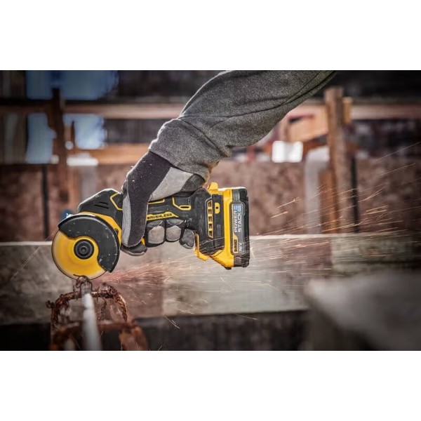 Фото - Пила дискова DeWALT 18В XR Li-lon (DCS438N)