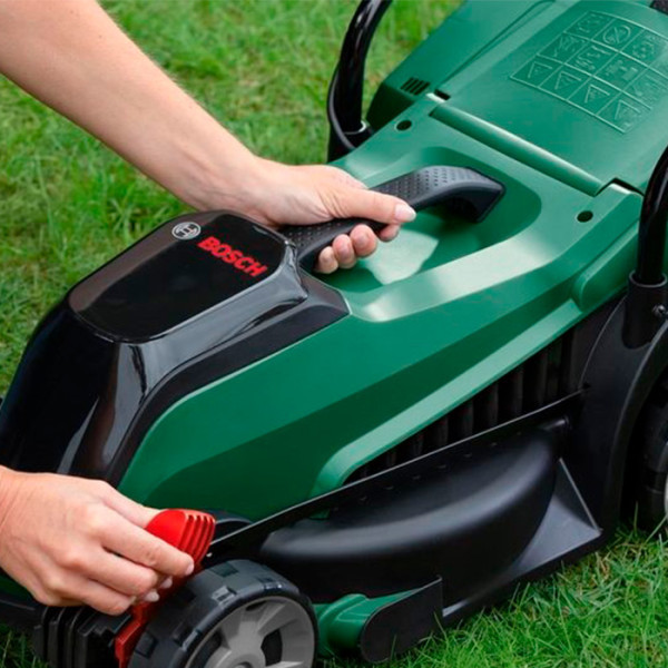 Фото - Газонокосарка акумуляторна Bosch CityMower 18V-32-300 без АКБ і ЗП (0.600.8B9.A08)