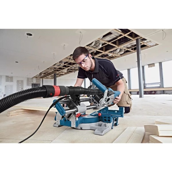 Фото - Пила торцева Bosch GCM 8 SJL (0.601.B19.100)