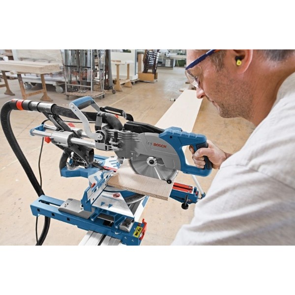 Фото - Пила торцева Bosch GCM 8 SJL (0.601.B19.100)