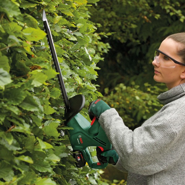 Фото - Кущоріз акумуляторний Bosch EasyHedgeCut 18V-52-13 без АКБ и ЗУ (0.600.849.M00)