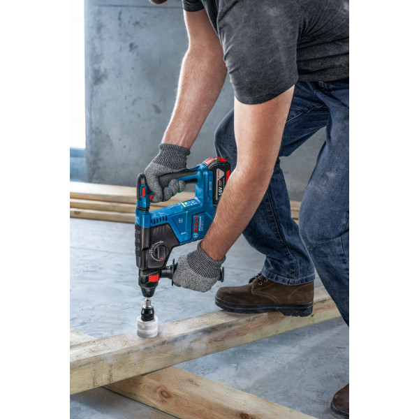 Фото - Перфоратор Bosch GBH 187-LI Professional (0.611.923.020)