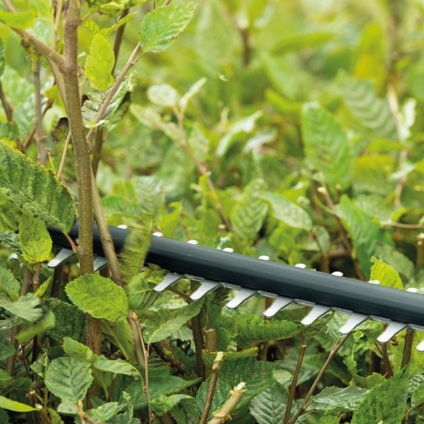 Фото - Кущоріз акумуляторний Bosch UniversalHedgeCut 18V-50 (0.600.849.K01)