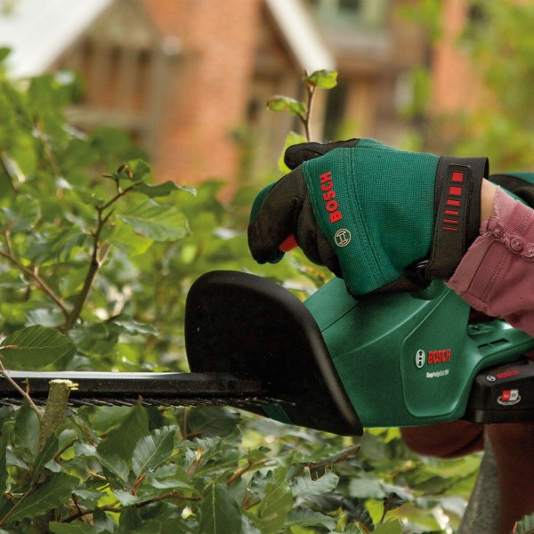 Фото - Кущоріз акумуляторний Bosch EasyHedgeCut 18V-52-13 без АКБ и ЗУ (0.600.849.M00)