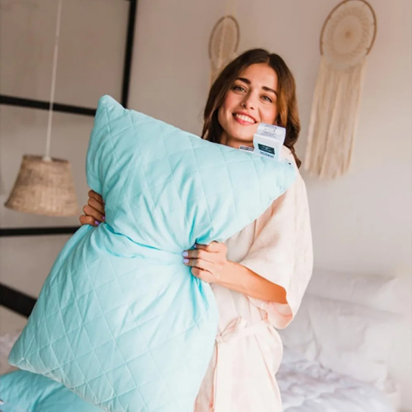 Фото - Подушка стандартная MirSon шелковая 1246 Valentino Natural Silk Kapok Высокая 70х70 см (2200001518858)