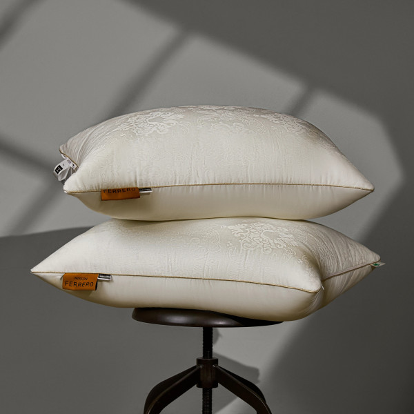 Фото - Подушка стандартна MirSon №15-49 Ferrero Тенсель (MODAL) Vanilla 60х60 см (2200011165899)