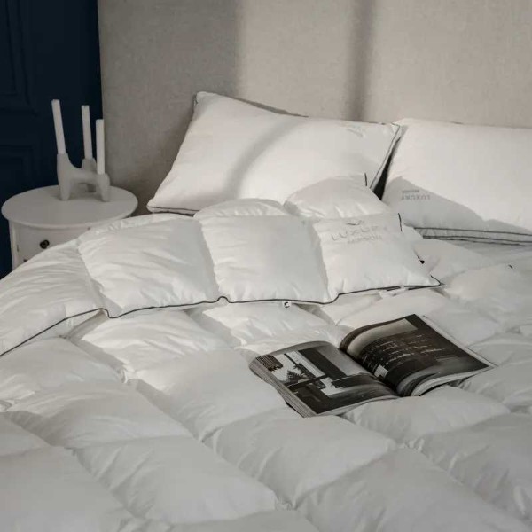 Фото - Одеяло летнее полуторное MirSon Silk Luxury Exclusive 0510 140х205 см (2200000038449)