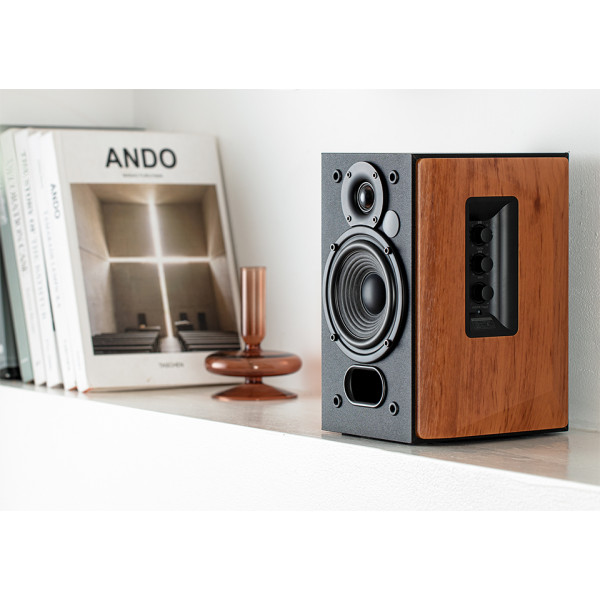 Фото - Компьютерная акустика обычная 2.0 Edifier R1380DB Brown 2.0 42W Bluetooth