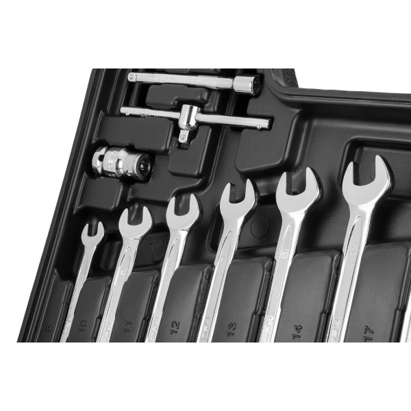 Фото - Набір торцевих голівок Neo Tools 1/2", 1/4" 82 шт. (10-058)