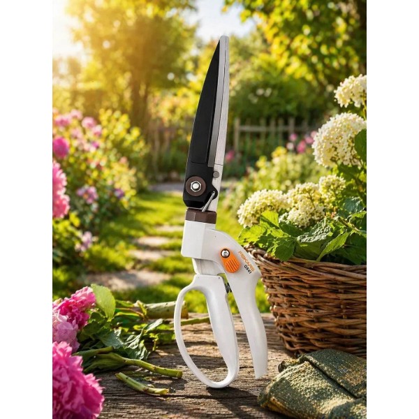 Фото - Набор садовых инструментов Fiskars топор Solid A10 + ножницы GS41 | 1051085, 1026917 (1051085102691)