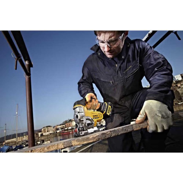 Фото - Електролобзик DeWALT 18.0В XR Li-lon (DCS331N)