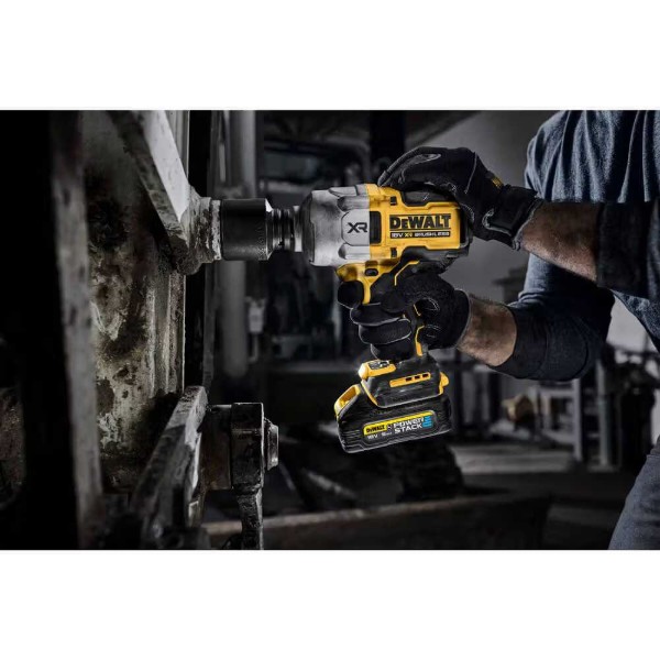 Фото - Гайковерт аккумуляторный DeWALT DCF964N