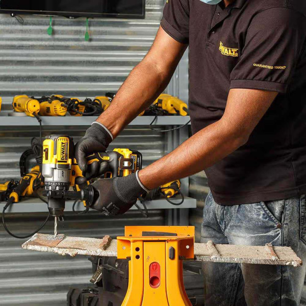 Фото - Дриль-шуруповерт DeWALT DCD991NT