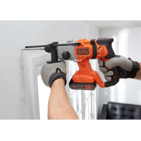 Фото - Перфоратор Black&Decker BCD900B