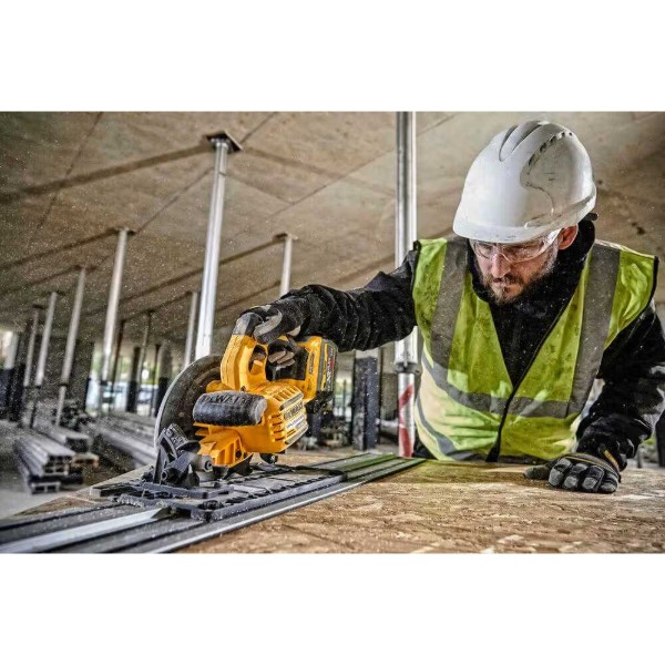 Фото - Пила дискова DeWALT 54В XR FLEXVOLT Li-lon 3 Аг (DCS579X2)