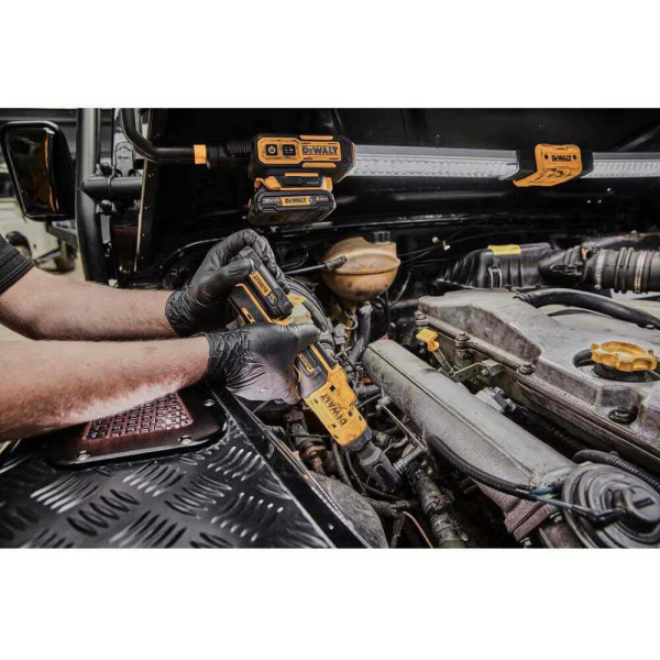 Фото - Ключ-трещетка DeWALT DCF504N