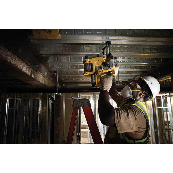 Фото - Перфоратор DeWALT DCH273NT