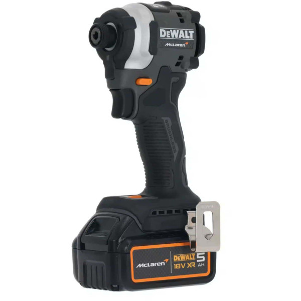 Фото - Шуруповерт DeWALT DCF85MP2T