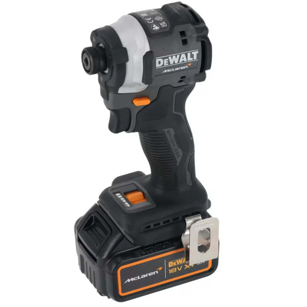 Фото - Шуруповерт DeWALT DCF85MP2T