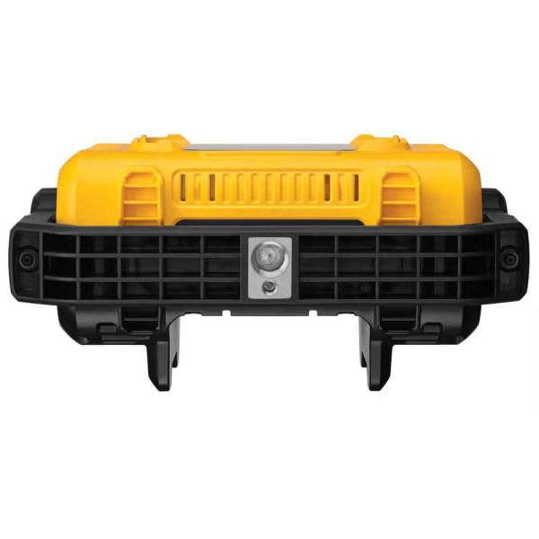 Фото - Фонарь аккумуляторный DeWALT 10.8/12/18В XR Li-Ion (DCL077)