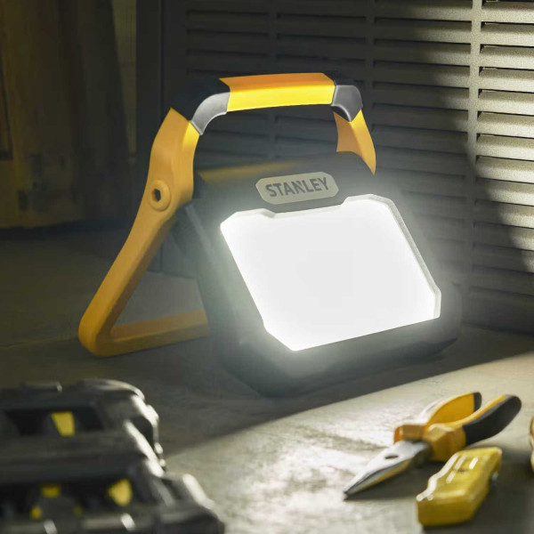 Фото - Світлодіодний прожектор Stanley Li-ion 50 Вт (SXLS50120E)