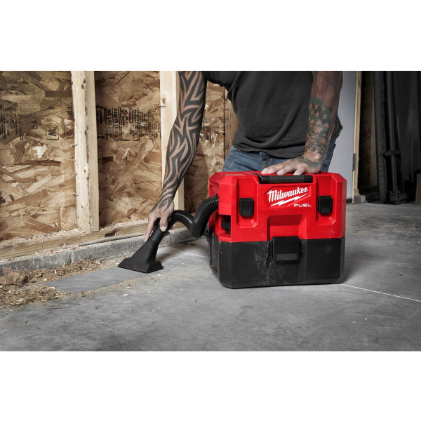 Фото - Пилосос для сухого прибирання без мішка Milwaukee M12 FVCL-0 (4933478186)