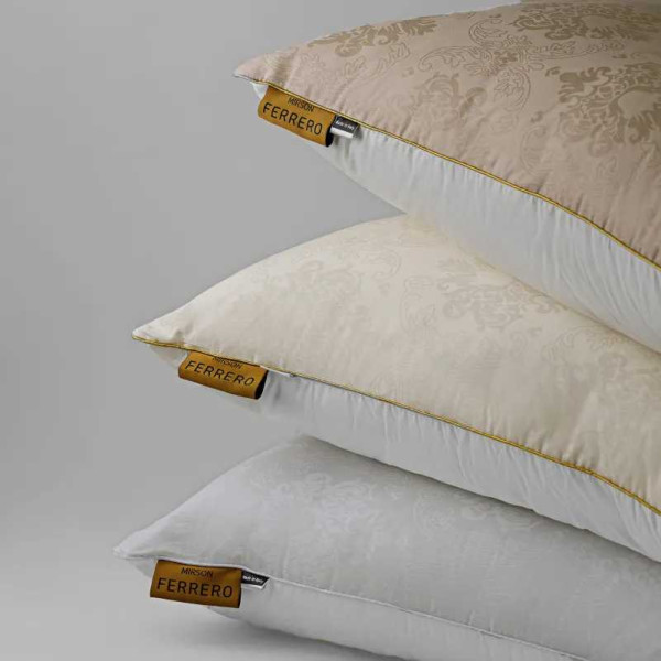 Фото - Подушка стандартна MirSon №15-06 Ferrero Vanilla 60х60 см (2200011164038)