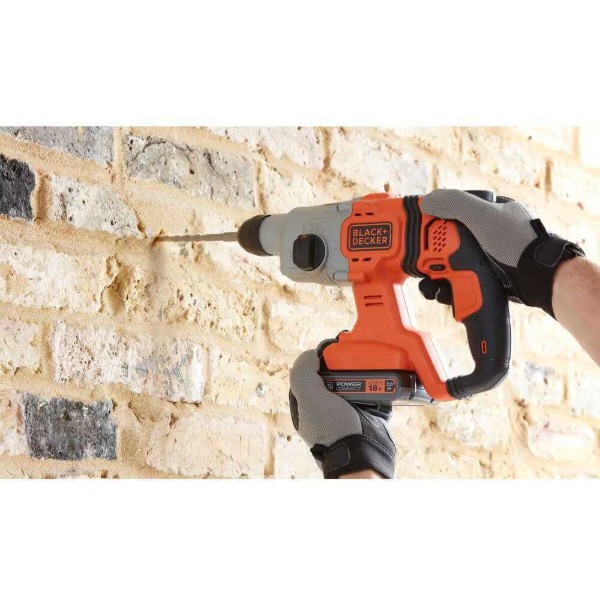 Фото - Перфоратор Black&Decker BCD900B