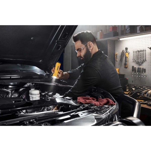 Фото - Фонарь аккумуляторный DeWALT 3.6В (DCL183)