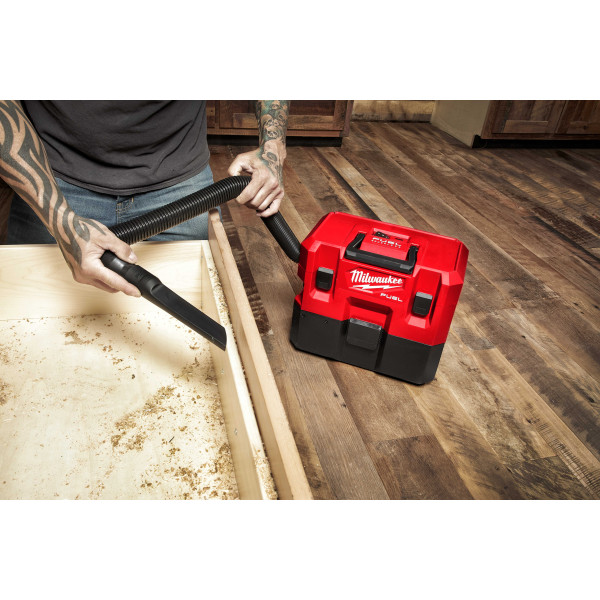 Фото - Пилосос для сухого прибирання без мішка Milwaukee M12 FVCL-0 (4933478186)