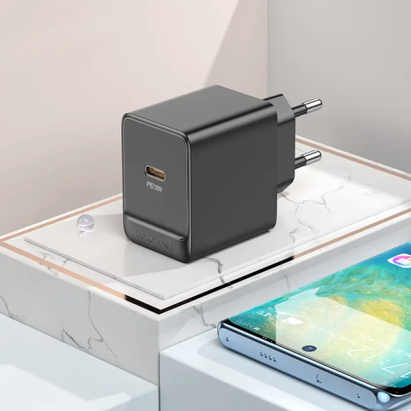 Фото - Мережевий зарядний пристрій BOROFONE BAS13A Erudite single port PD20W charger EU Black (6941991104855)
