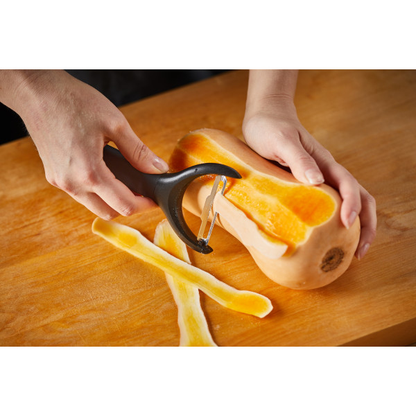 Фото - Овочечистка Fiskars Functional Form 1016122